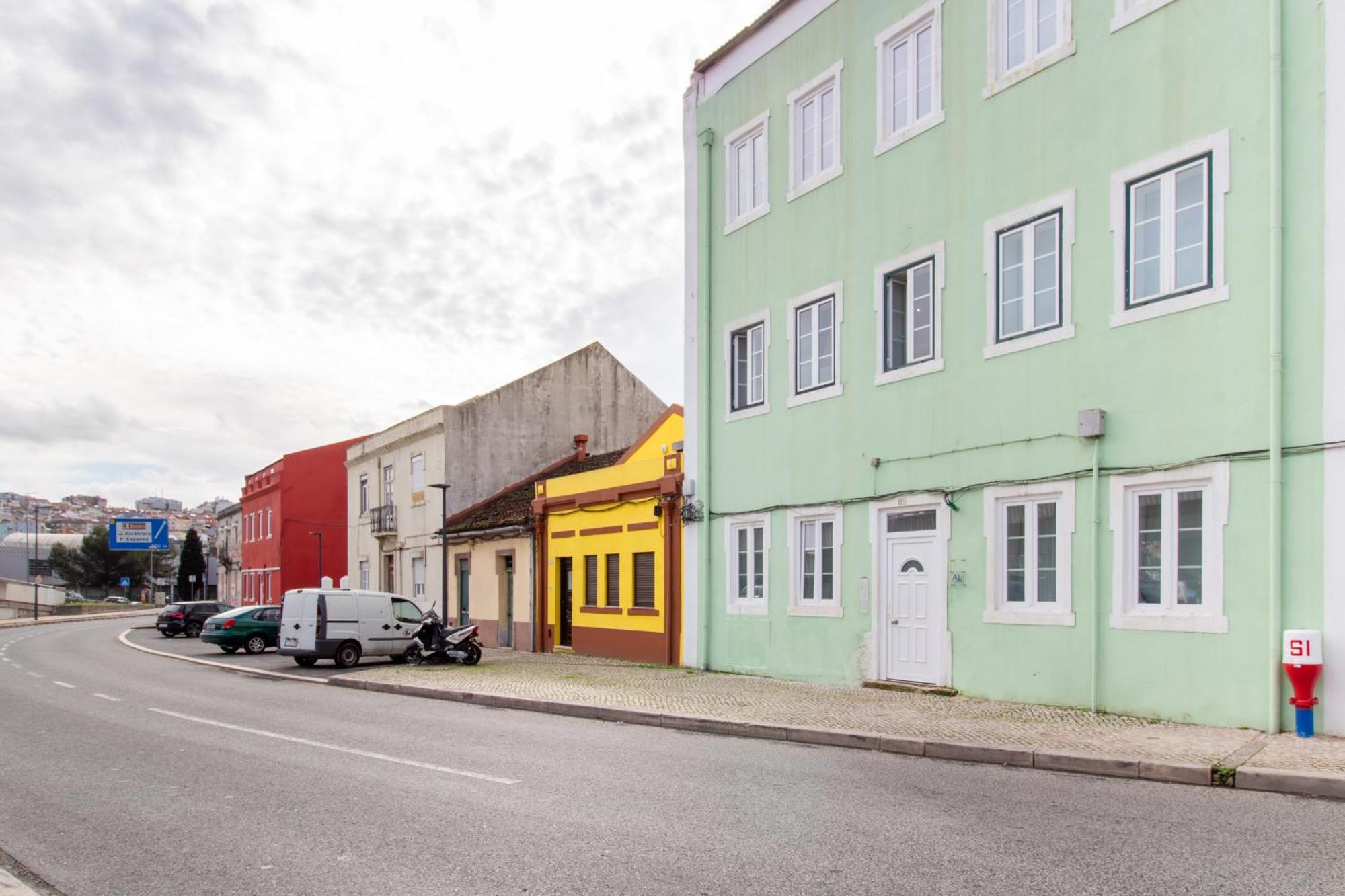 Serafina 1st Floor 2br With Swimingpool Lisboa