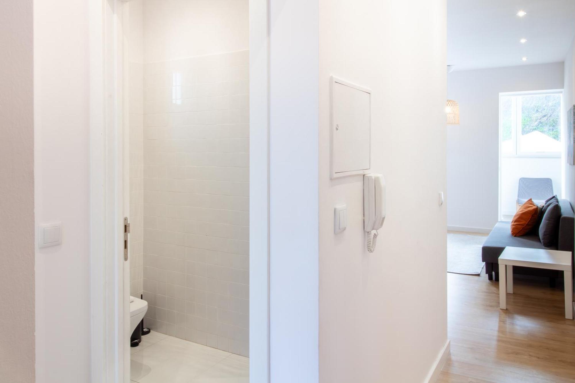 Serafina 1st Floor 2br With Swimingpool Lisboa