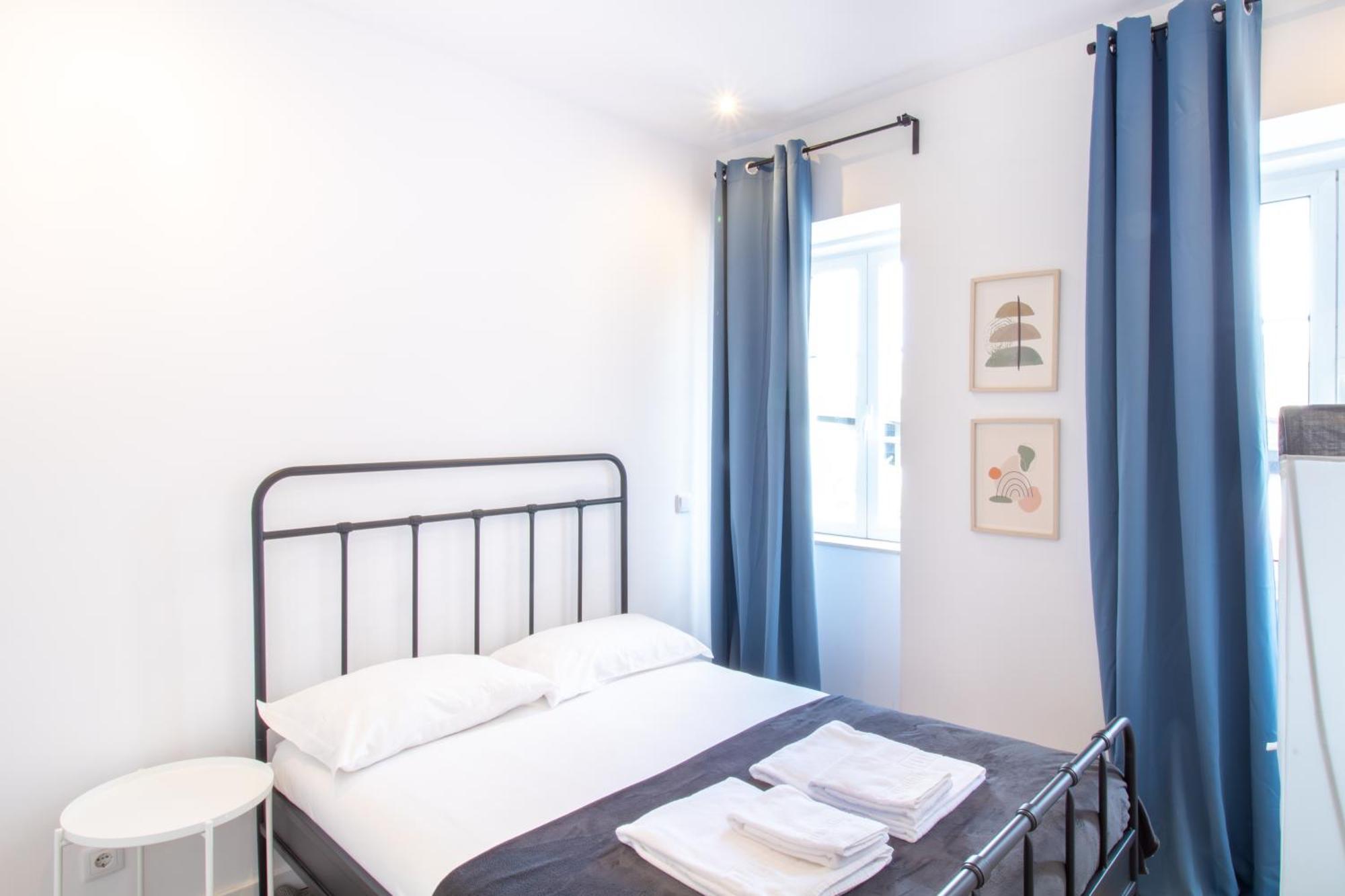 Serafina 1st Floor 2br With Swimingpool * Lisboa
